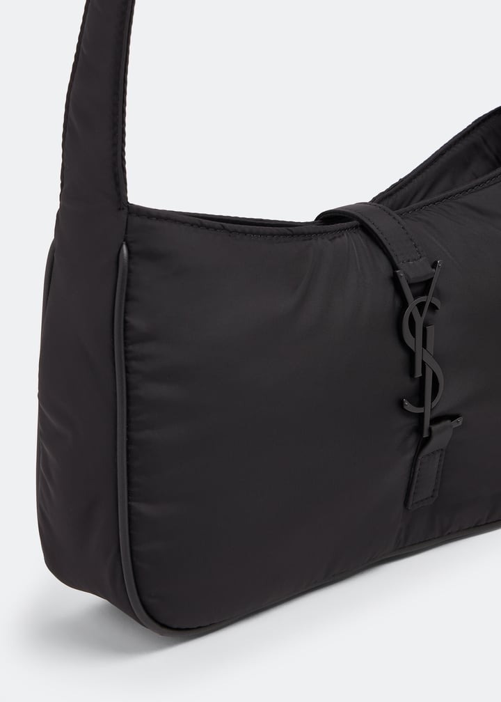 733294fabi11000_2.jpg?ts=20230117030506