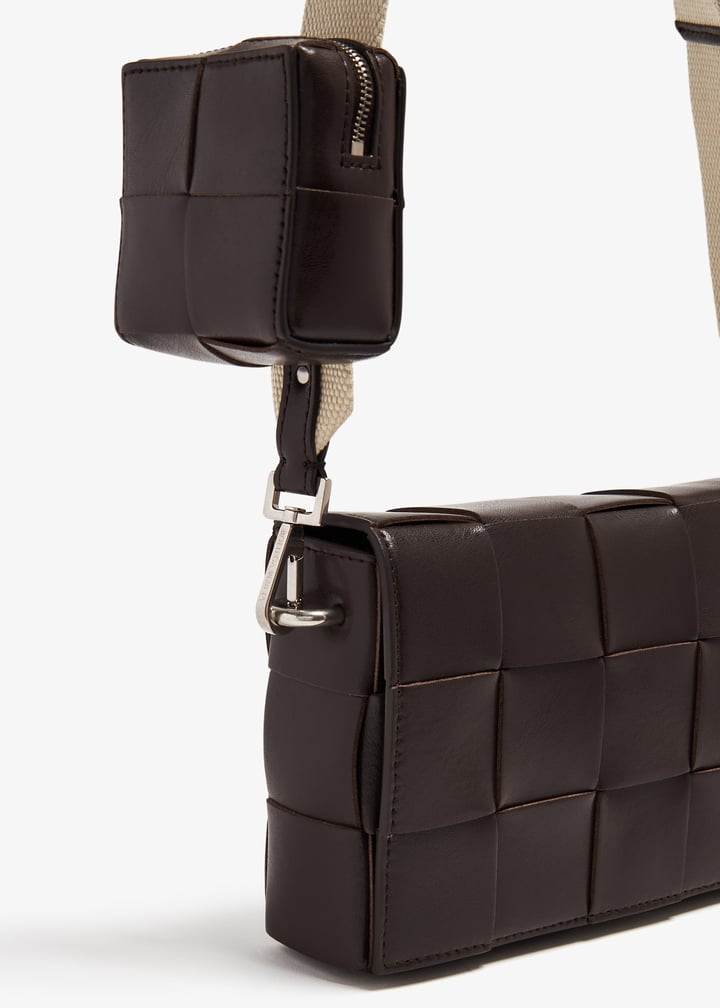 741777v2xu12094_4.jpg?ts=20231104034512