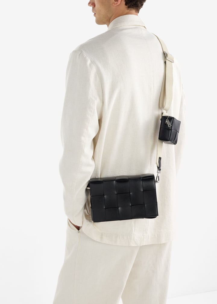 Bottega Veneta Cassette versatile strap bag for Men - Black