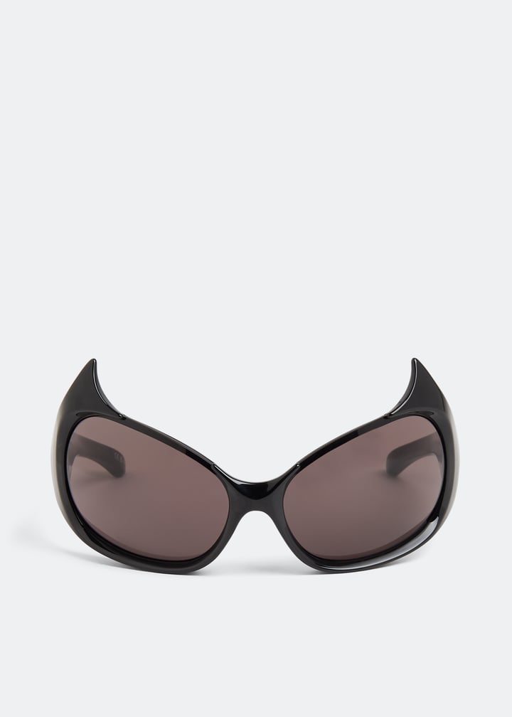 Balenciaga Gotham Cat sunglasses for Women - Black in UAE | Level