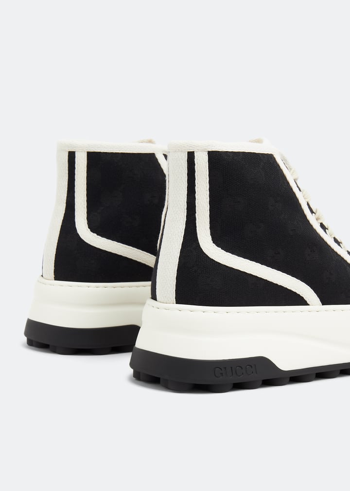 74676820q201043_2.jpg?ts=20230403142023