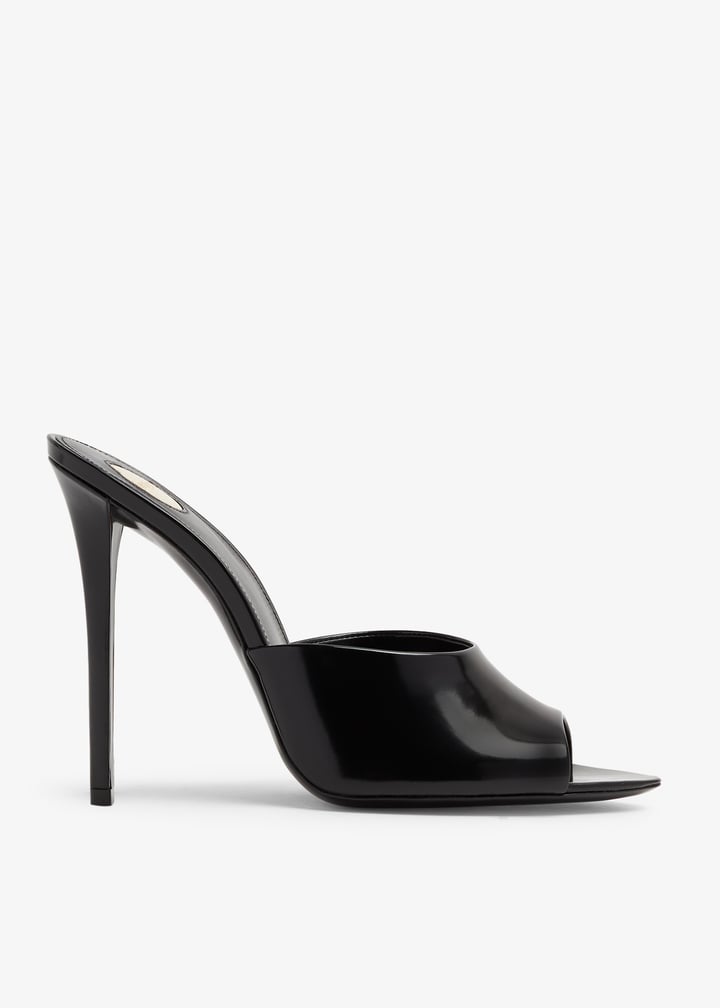 VIP価格SALE★Saint Laurent★ロミー ミュール ROMY mules in smooth leather | Saint Laurent | YSL NL