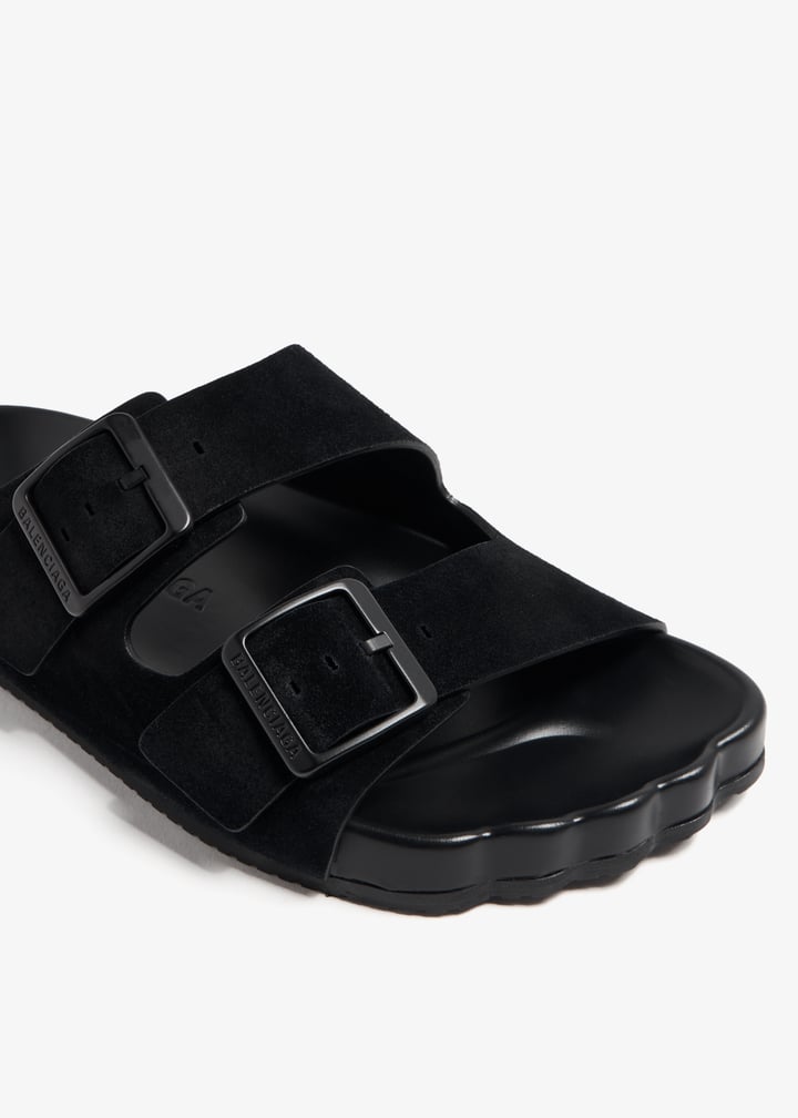 761726wcga11000_3.jpg?ts=20240208030517