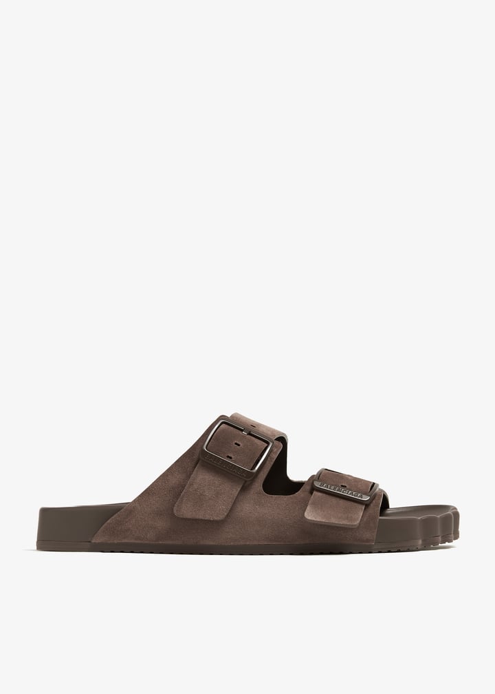 【Balenciaga】SUNDAY SANDAL◆761342WCGA1 Balenciaga Sunday Sandal in Black | FWRD