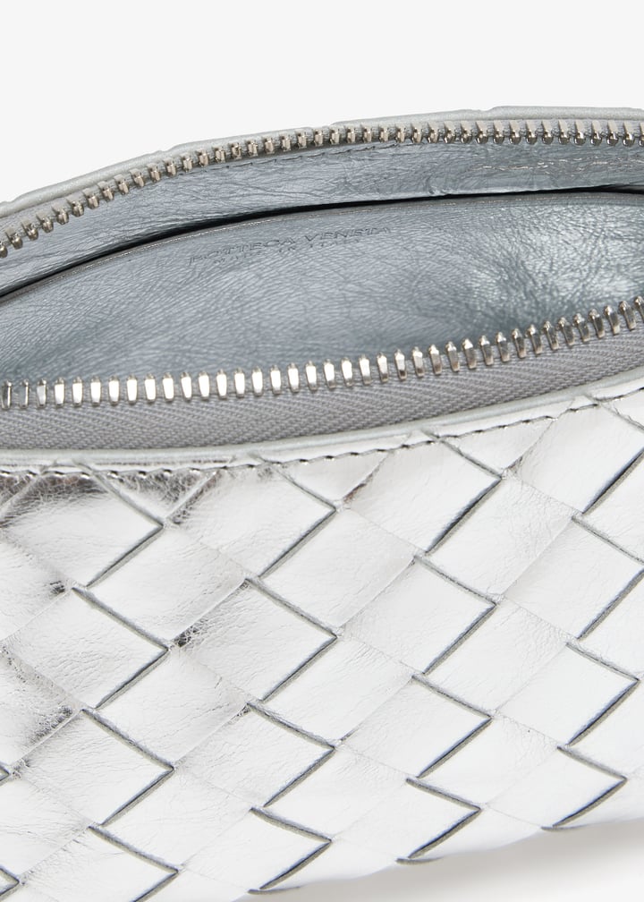 【BOTTEGA VENETA】スモールジェメッリ 半月 ポーチ ロータス BOTTEGA VENETA】スモールジェメッリ 半月 ポーチ ロータス