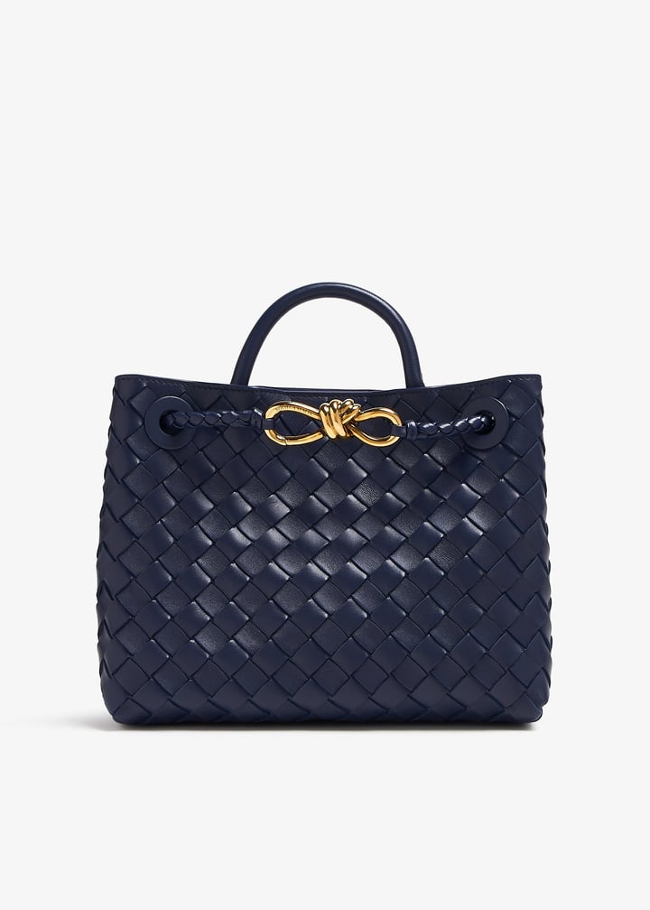【国内送関税込】BOTTEGA VENETA ☆ Small Andiamo ハンドバッグ Bottega Veneta® Women's Small Andiamo Chain in Black. Shop