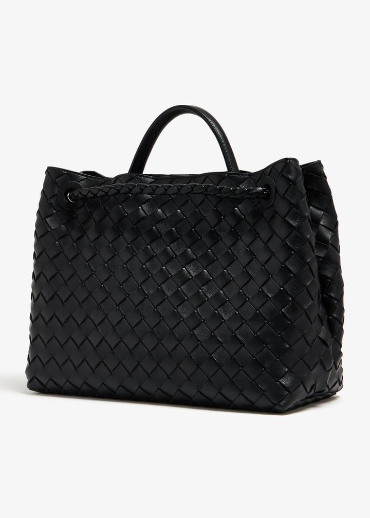【関税&送料込】Bottega Veneta Black Leather Medium Andiamo ブラックアンディアーモ| Bottega Veneta® 日本