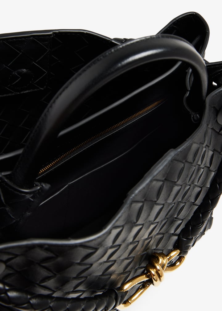 【関税込み】Bottega Veneta ブラック Andiamo バッグ Bottega Veneta® Women's Large Andiamo in Black. Shop online now.