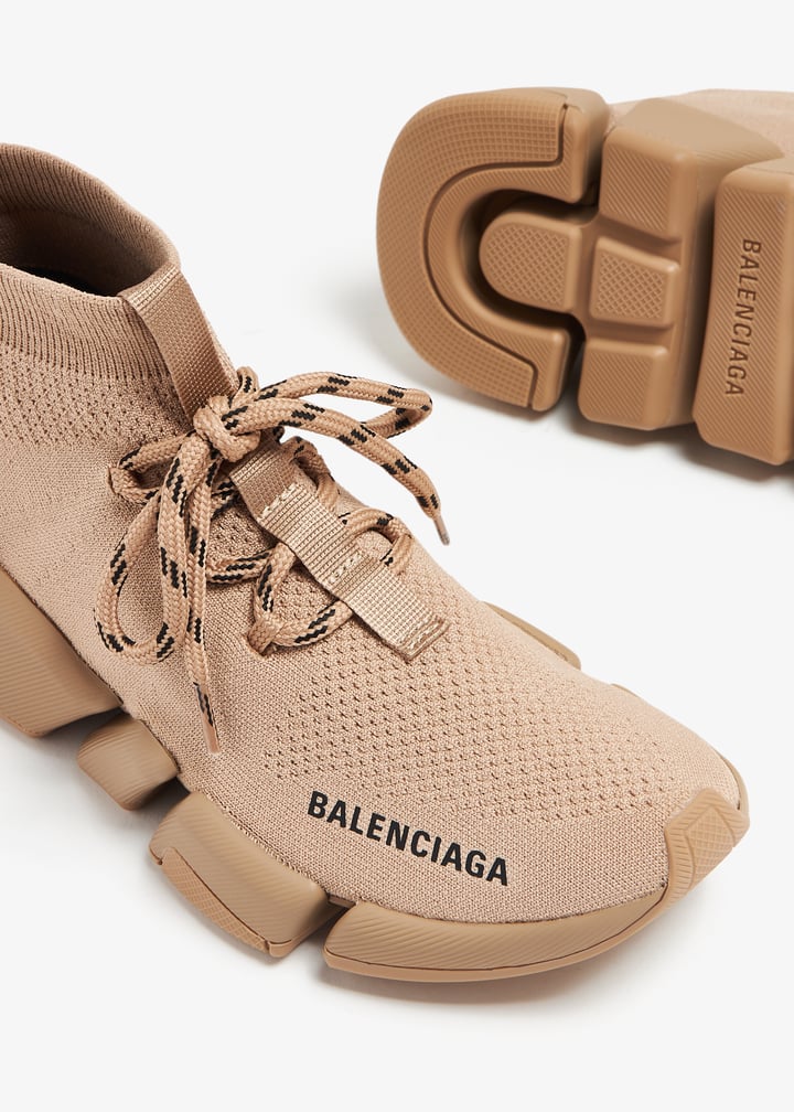 BALENCIAGA パートタイム　スウェード　TAN Balenciaga Speed 2.0 sneakers for Women - Beige in UAE