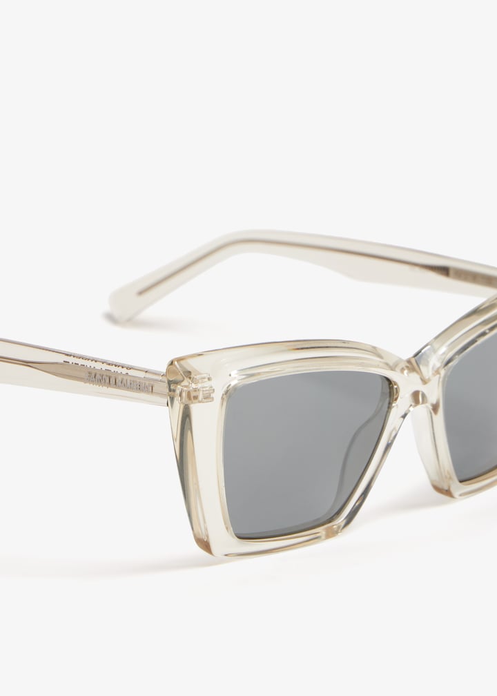 779911y99569309_2.jpg?ts=20240209033515