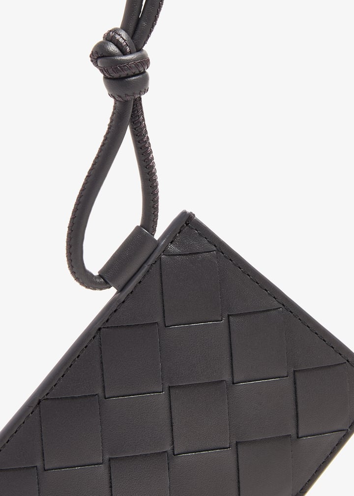 785985vcpq54225_2.jpg?ts=20240913053022