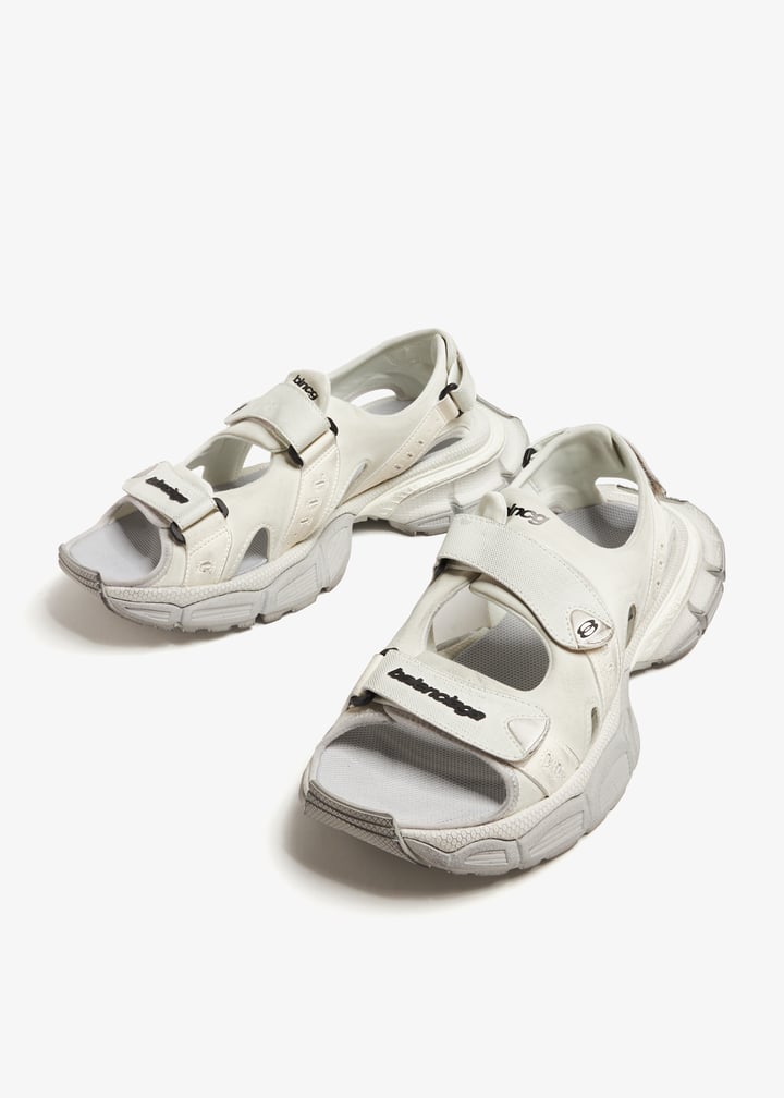 Balenciaga 3XL sandals for Men - White in KSA | Level Shoes
