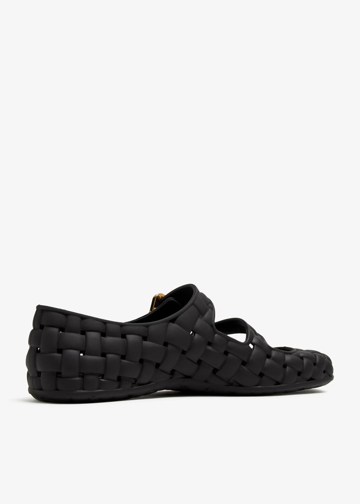 【関税＆送料込み】Bottega Veneta Braided Pattern Amy Flat BOTTEGA VENETA | Amy Leather Mule Sandals | Women | Lane