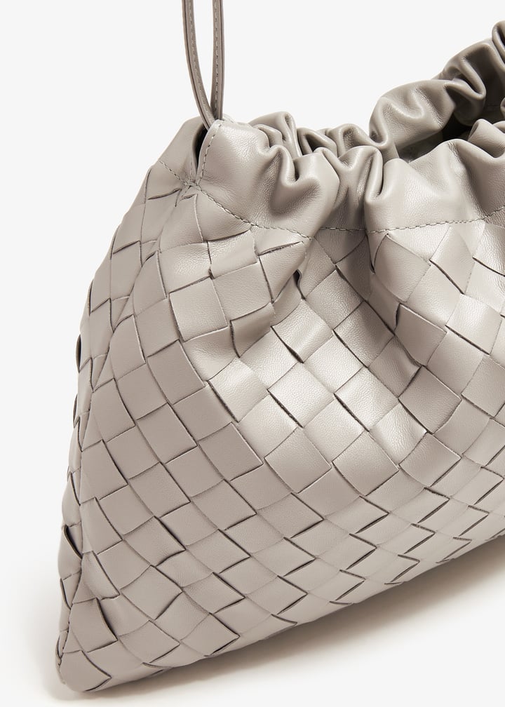 ハンドバッグ Bottega Veneta Medium Dustbag Bag Bottega Veneta Medium Dustbag Intrecciato Leather Shoulder