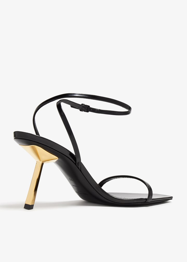 799701aaazy1000_4.jpg?ts=20240716030516