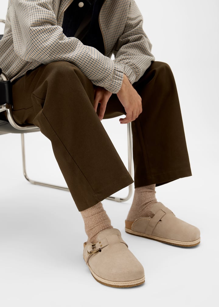 803916773-001_2.jpg?ts=20231025032051