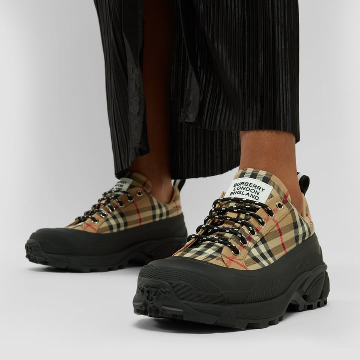 Burberry Arthur sneakers for Women Beige in Kuwait Level Shoes