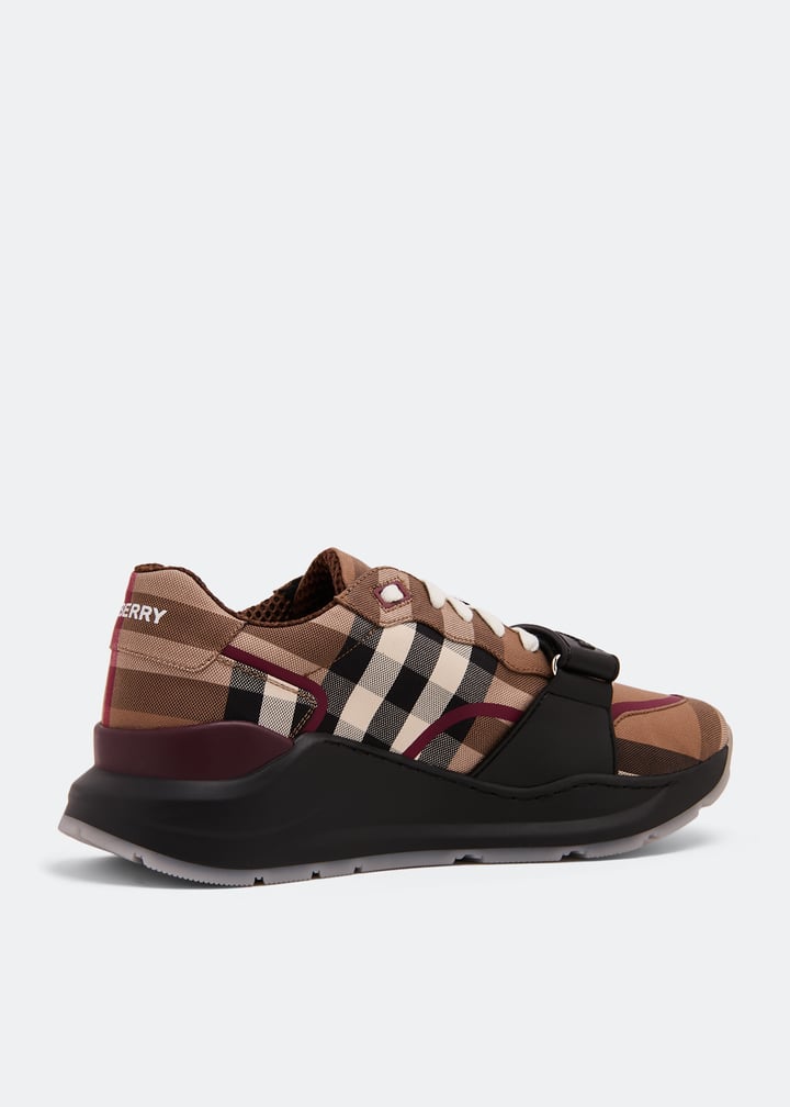 Burberry Ramsey sneakers for Men - Printed in UAE | Level Shoes