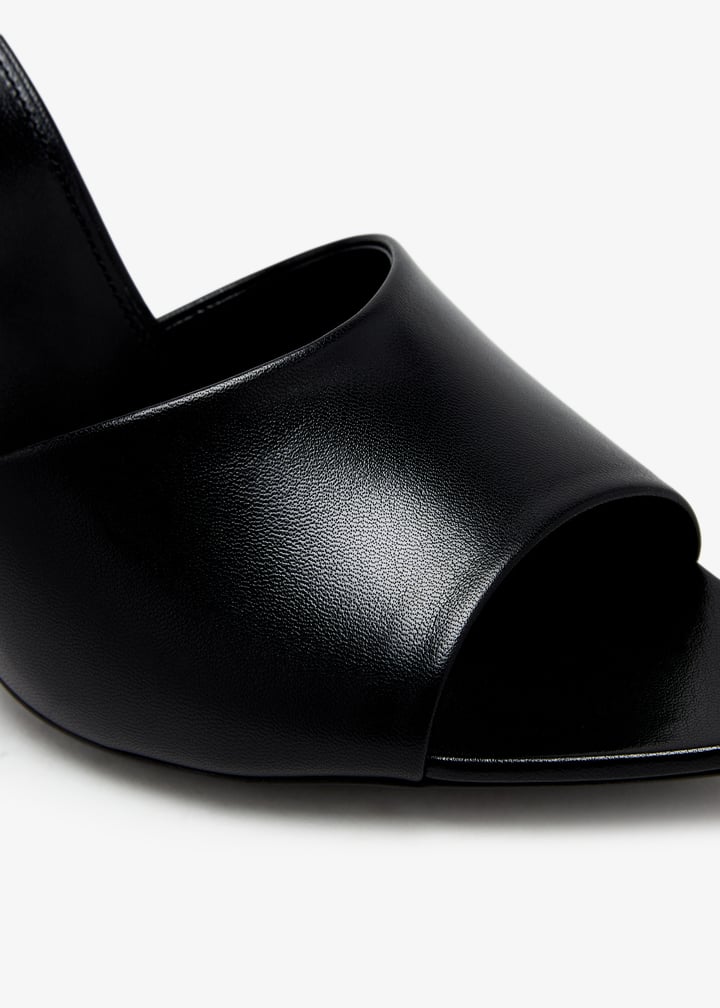 Saint Laurent Romy mules for Women - Black in UAE | Level Shoes