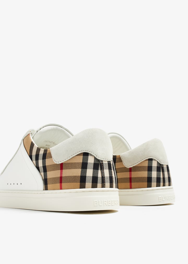 Burberry Stevie sneakers for Men - White in UAE | Level Shoes