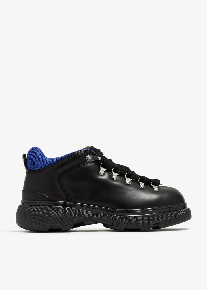 Burberry Trek boots for Men - Black in UAE | Level Shoes