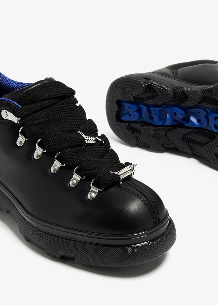 Burberry Trek boots for Men - Black in UAE | Level Shoes