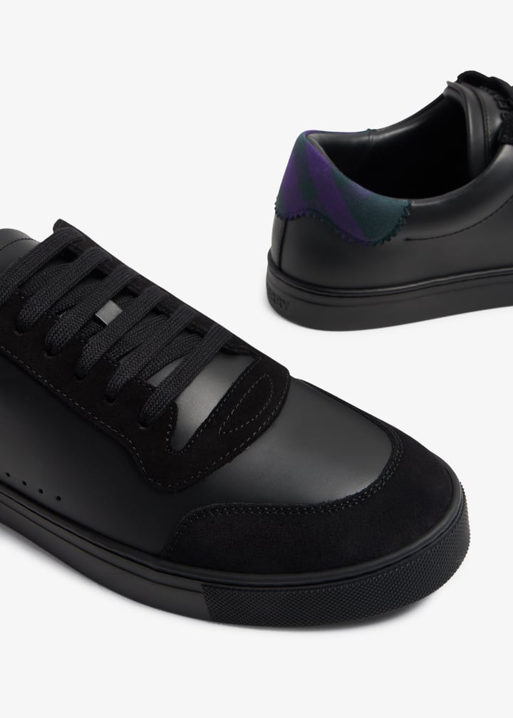 【送料&関税込】Burberry Leather Black Sneakers Burberry Leather Box Sneakers in Shrew - Men | Burberry
