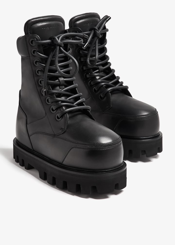 McQueen Parachute ankle boots for Women - Black in UAE | Level Shoes