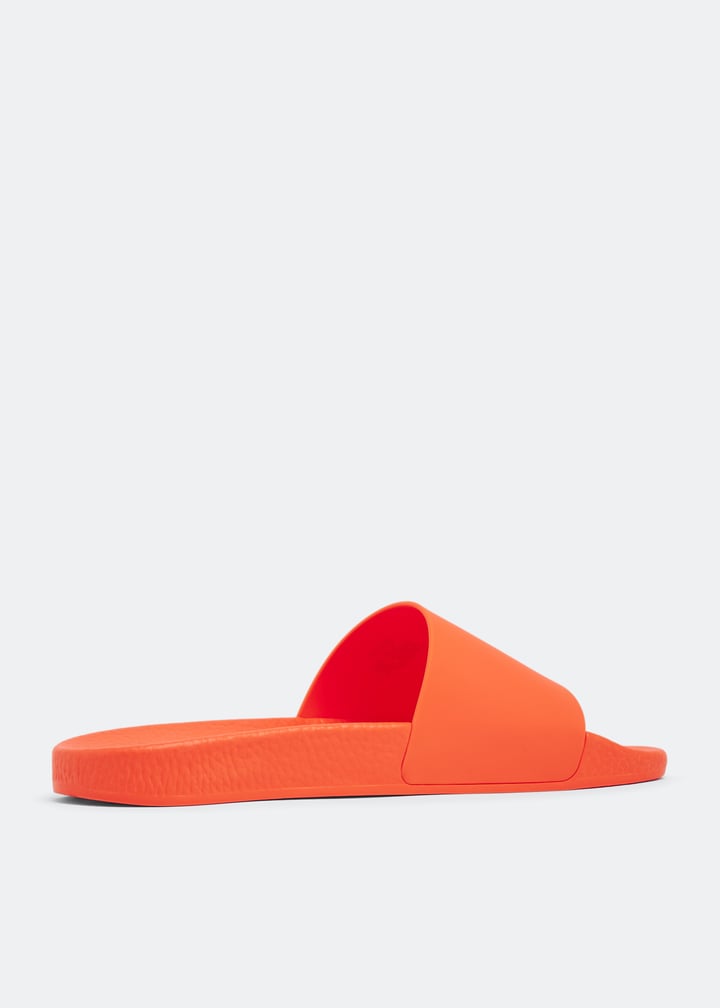 809892945005_4.jpg?ts=20230202043014