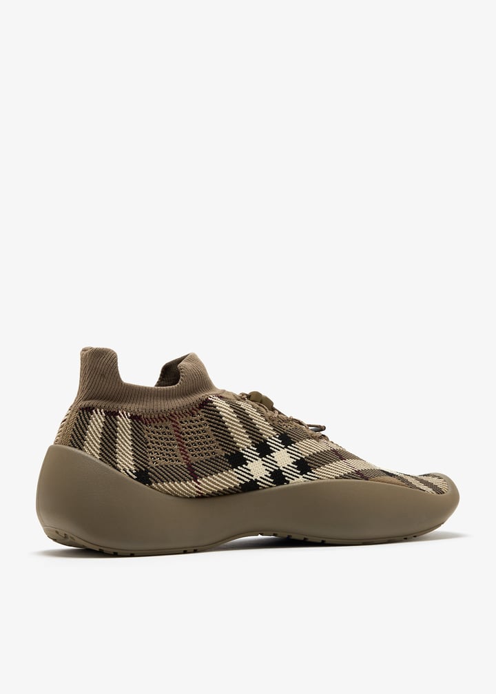 【関税&送料込】Burberry Check Knit Neptune Sneakers 5353B4C1-6E80-409B-89BF-