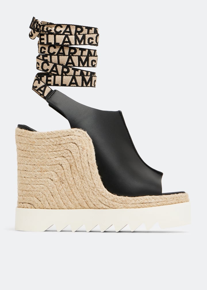 Stella McCartney Gaia 坡跟草编鞋女士- 黑色| Level Shoes