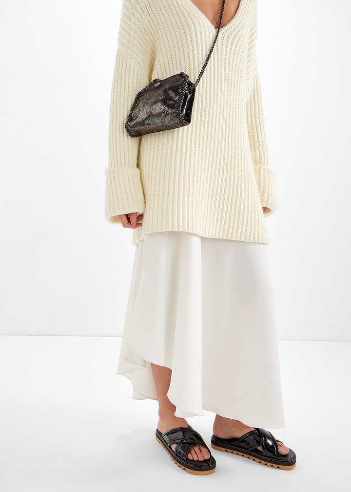 810489-ap0an0-1000_2.jpg?ts=20250101030514