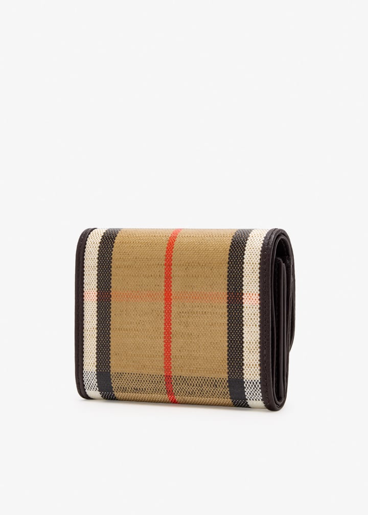 8112281_6.jpg?ts=20251231122302