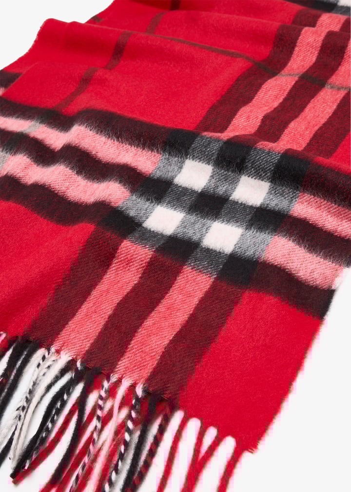 8112640_5.jpg?ts=20251220020603