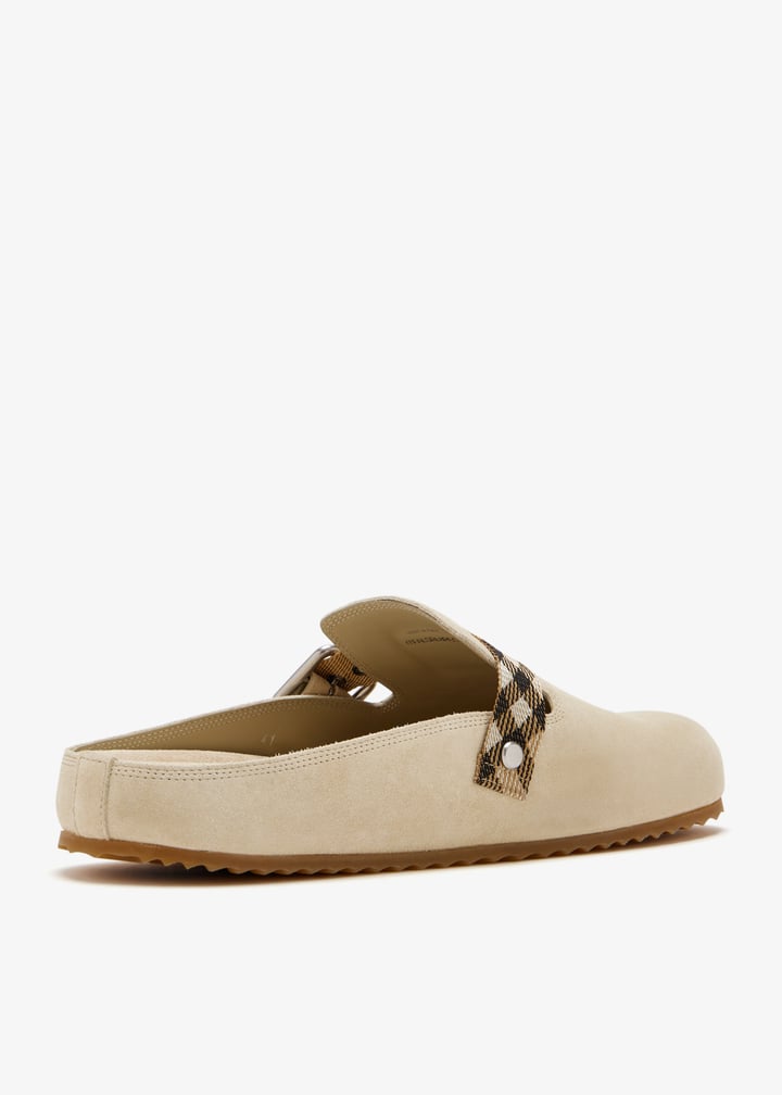 8113302_6.jpg?ts=20251231122312