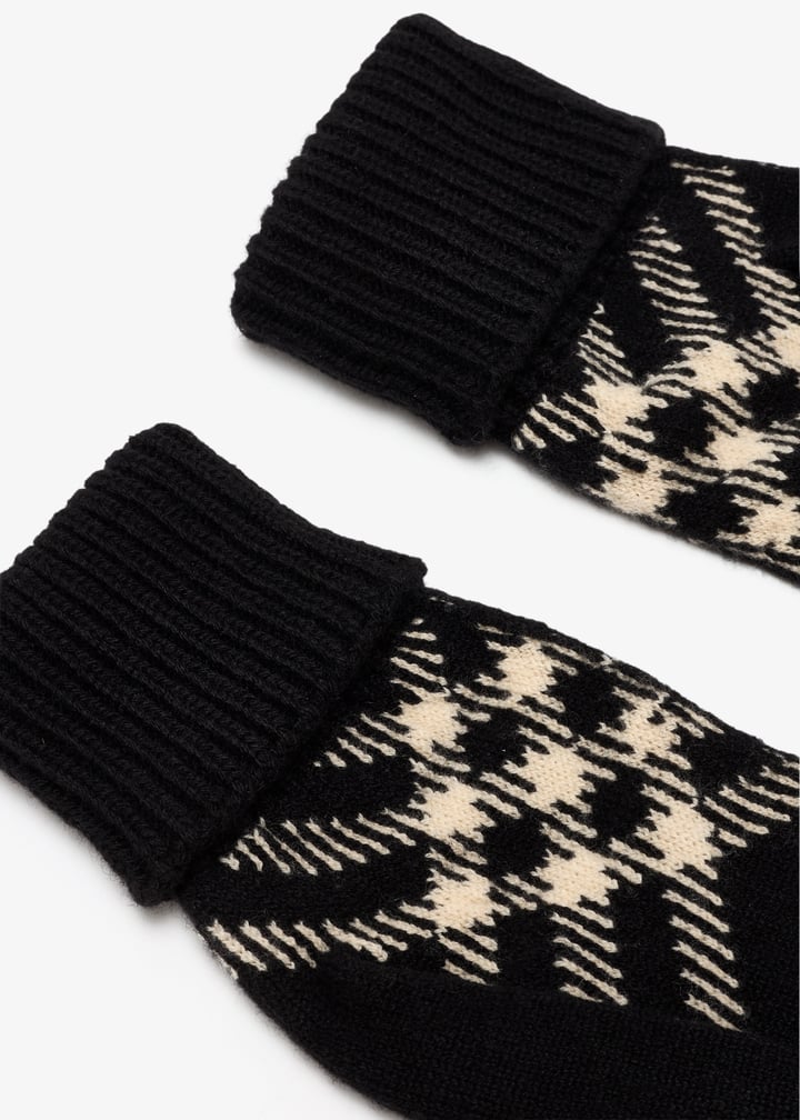 8114775_6.jpg?ts=20251024130042