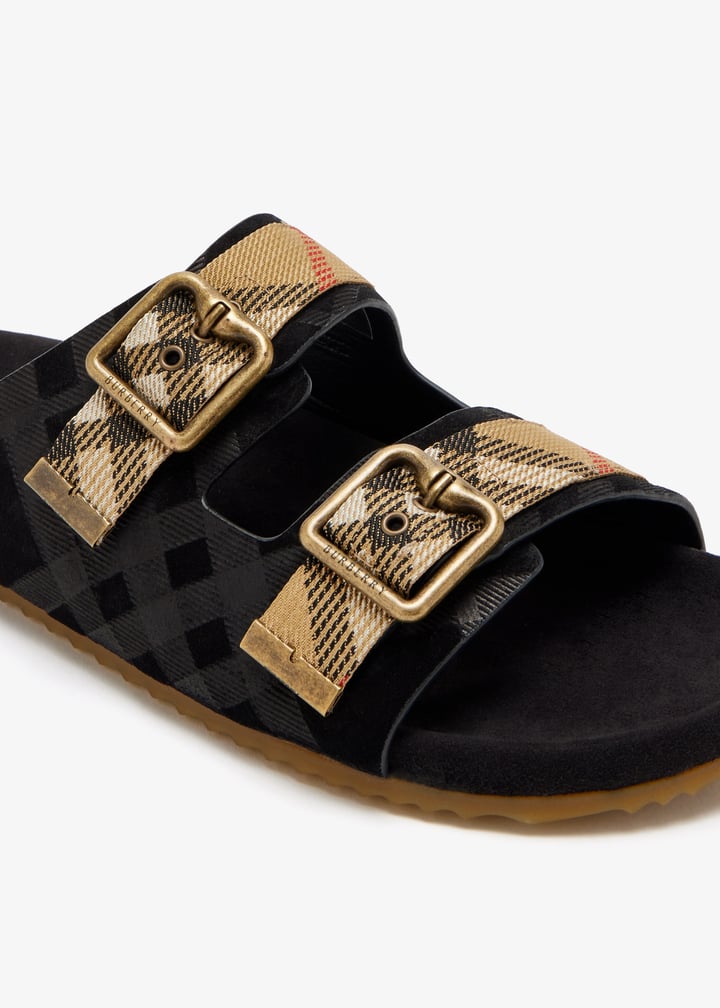 8118890_5.jpg?ts=20251231122343