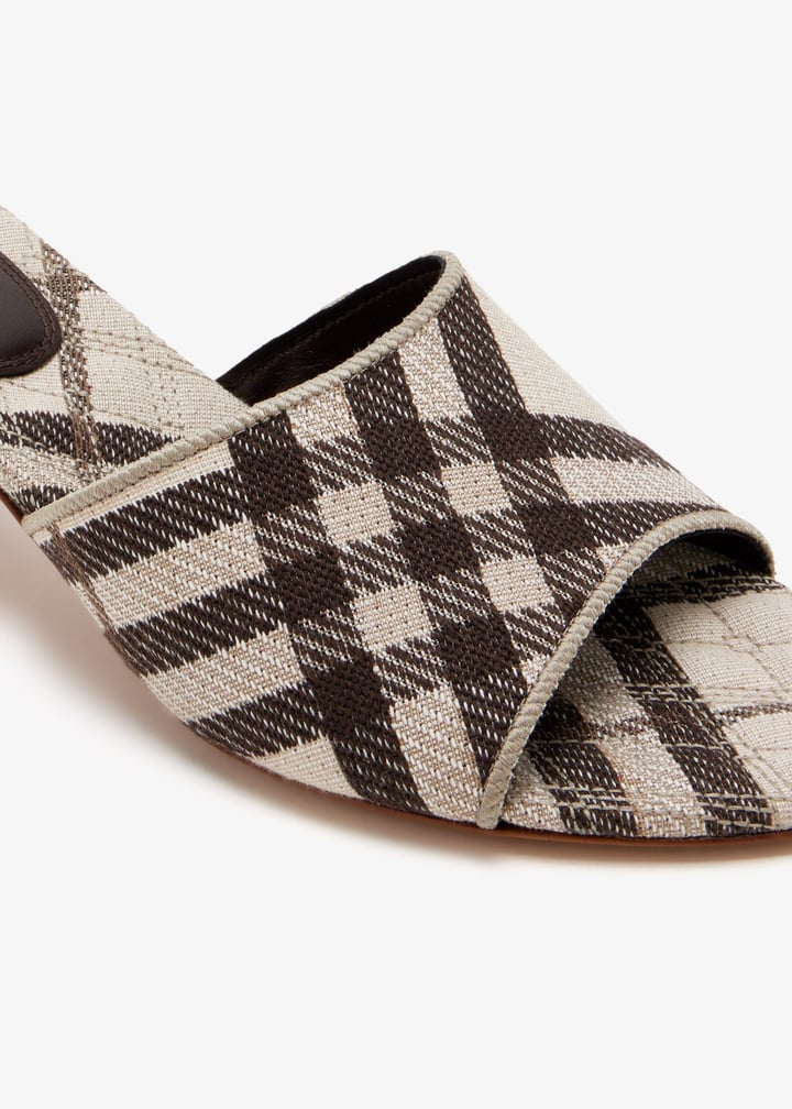 8119517_5.jpg?ts=20251230105300