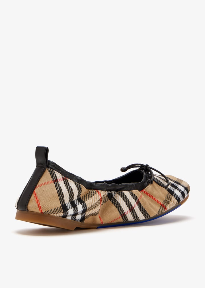 8121103_6.jpg?ts=20251230105307