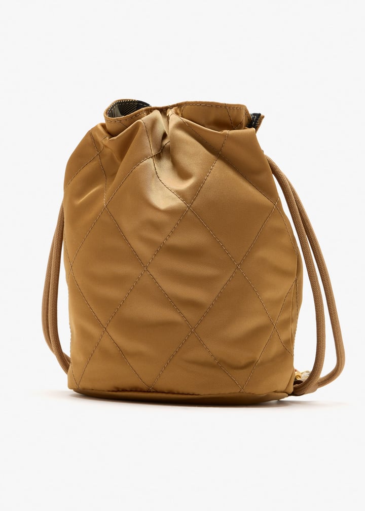 8121348_6.jpg?ts=20260327043037