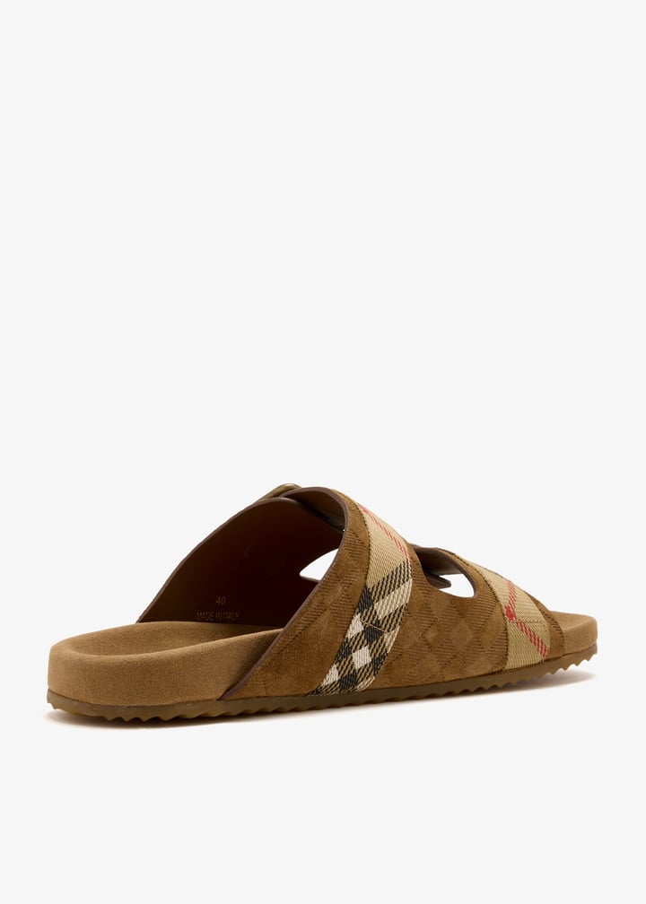 8121958_6.jpg?ts=20260328054942