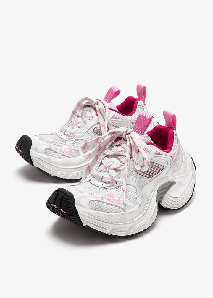 Balenciaga 6XL sneakers for Women - White in UAE | Level Shoes