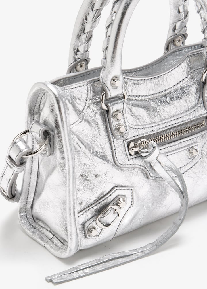 8196712aa9r8122_4.jpg?ts=20250522030630