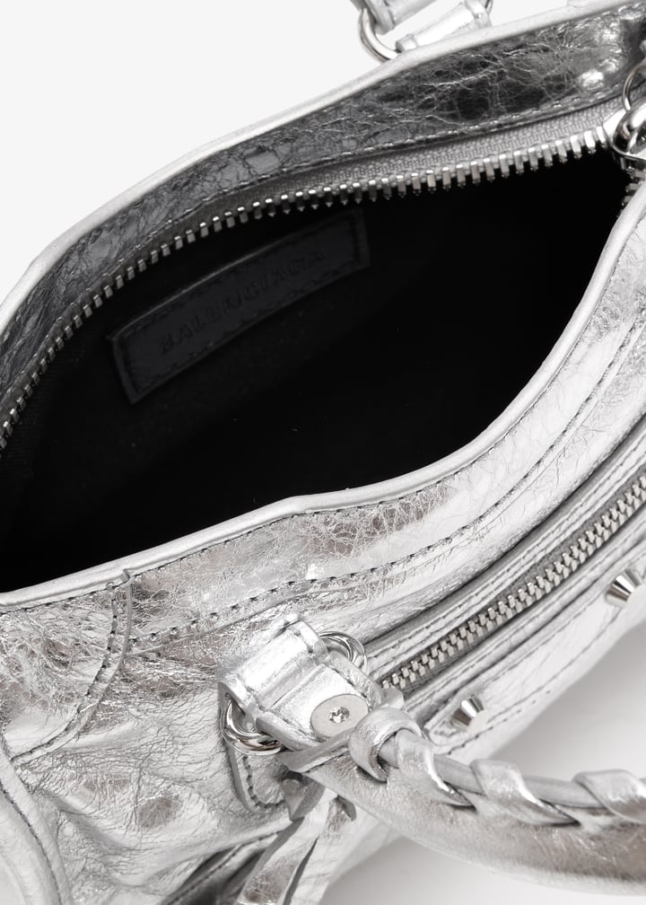 8196712aa9r8122_6.jpg?ts=20250522030633