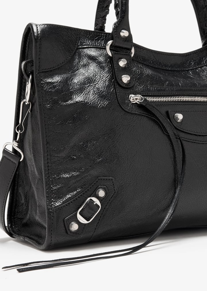 8230582aa9s1000_4.jpg?ts=20250201030518