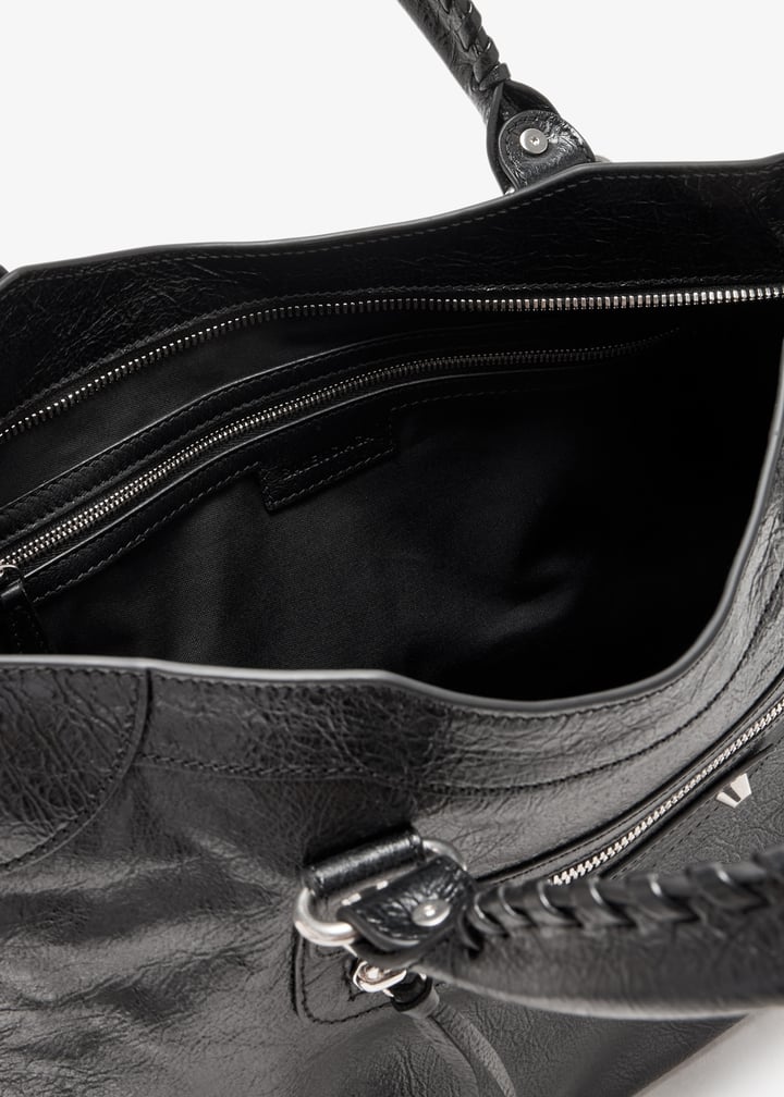 8230582aa9s1000_6.jpg?ts=20250201030518