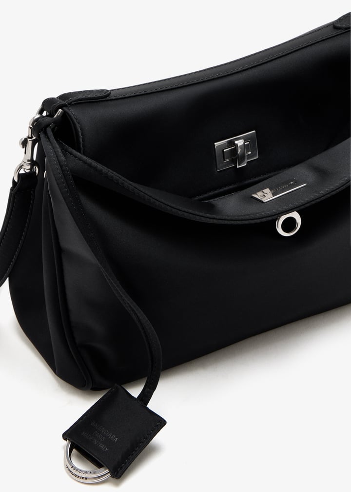 8275832ab6f1000_5.jpg?ts=20251112141622