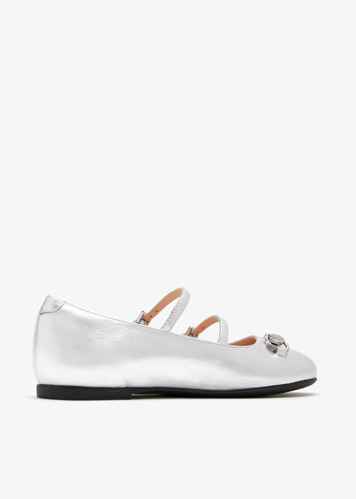 834355bmp008106_6.jpg?ts=20260227023207