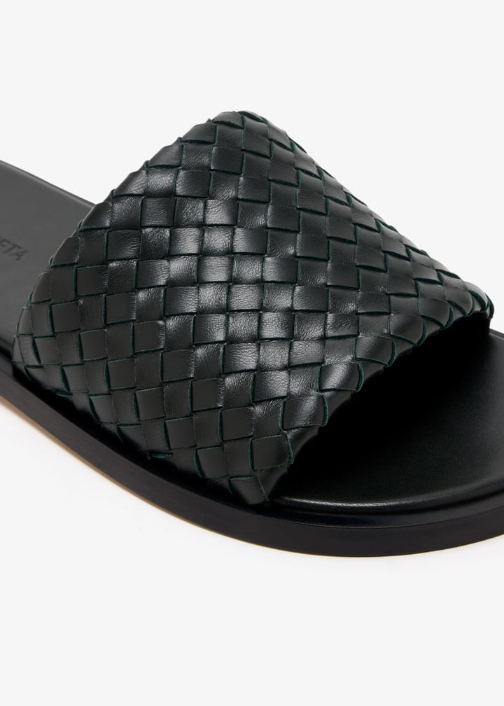 838348v2ed03264_5.jpg?ts=20251223122631