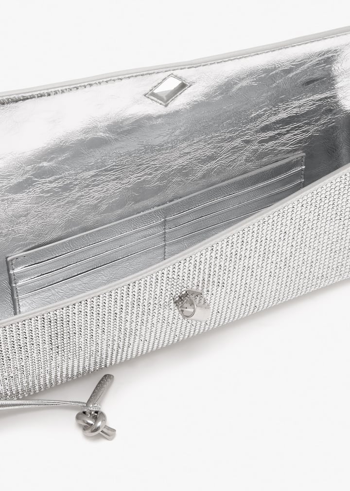 844124v4t141905_7.jpg?ts=20251122020530